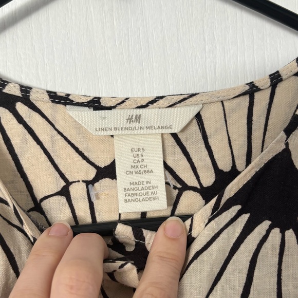 HM Patterned Burlap Dress- Small (fits like Med) - Picture 3 of 4
